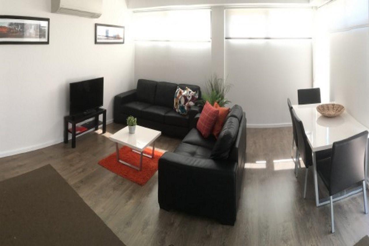 Rnr Serviced Apartments North Мельбурн Экстерьер фото