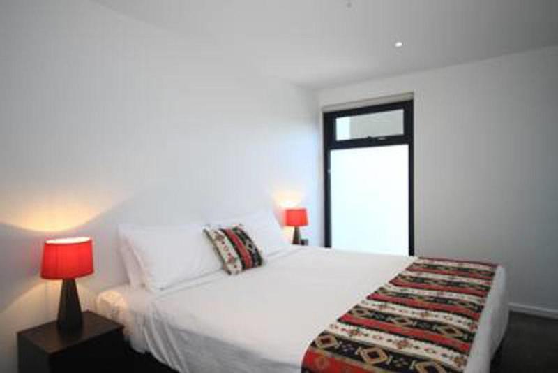 Rnr Serviced Apartments North Мельбурн Экстерьер фото